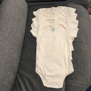 American Apparel body suit lot of 4 Brand New